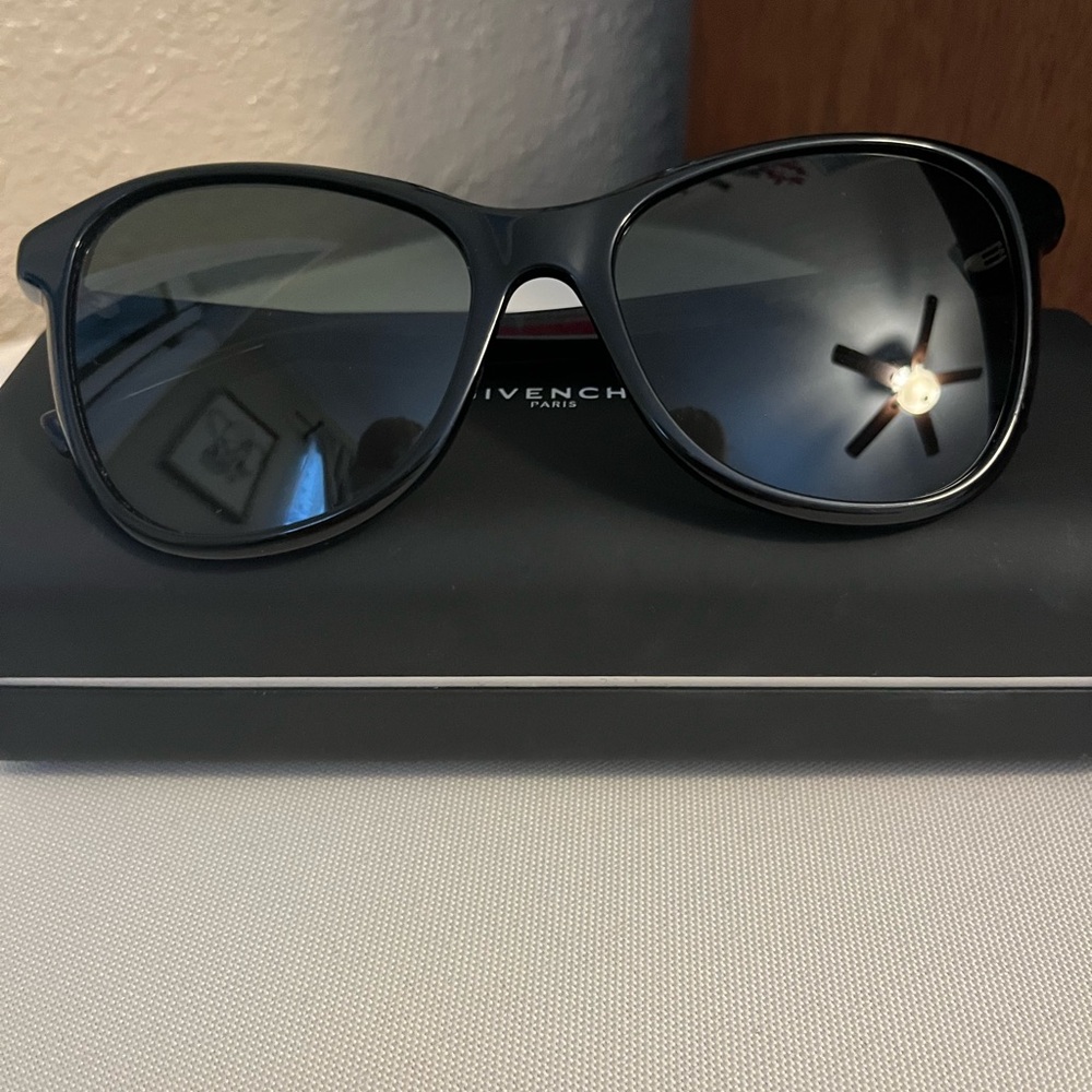 Givenchy Sunglasses With Case - image 1